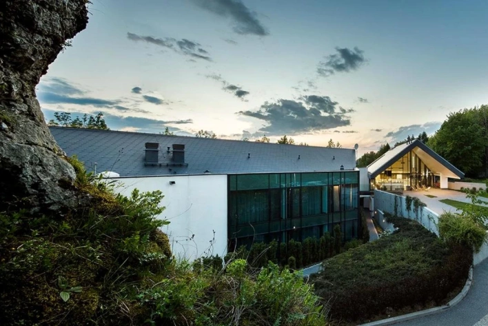 Hotel 4-gwiazdkowy na Śląsku - Poziom 511 Jura Wellness Hotel & Spa. Sale konferencyjne, integracja, SPA!