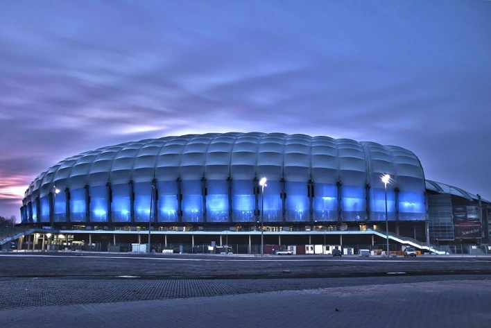 Nietypowe miejsce na konferencję w Poznaniu - Enea Stadion!