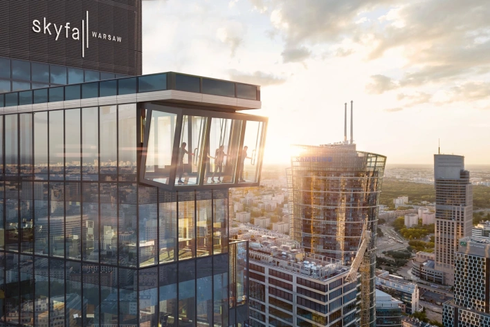 Wyjątkowe miejsce na event w Warszawie – Skyfall Warsaw. Twoje wydarzenie na najwyższym poziomie (dosłownie!)