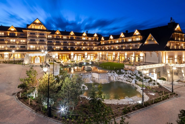 Hotel 4-gwiazdkowy w Białce Tatrzańskiej - Hotel Bania Thermal & Ski na konferencję z widokiem na Tatry