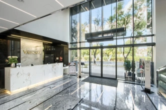 Varsovia Apartamenty Kasprzaka – nowoczesna przestrzeń konferencyjna i biznesowa w sercu Warszawy