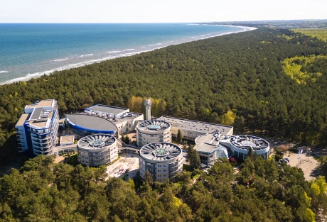 Integracja z Bałtykiem w tle – Hotel Senator w Dźwirzynie