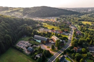 Ten hotel organizuje 470 eventów rocznie. Jak oni to robią? Kulisy Młynu Jacka!