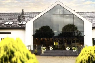 Pawie Oczko – konferencje i eventy biznesowe w sercu natury Warmii i Mazur