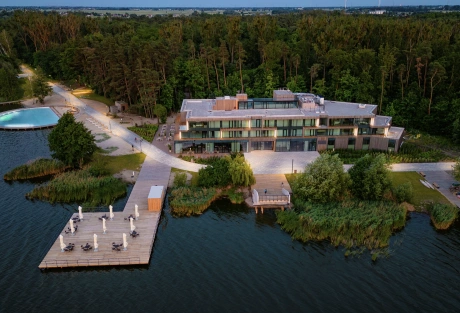 Event nad jeziorem w Wielkopolsce? Poznaj athotel35