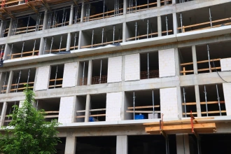 Hotel Wrocław przy ulicy Kolejowej