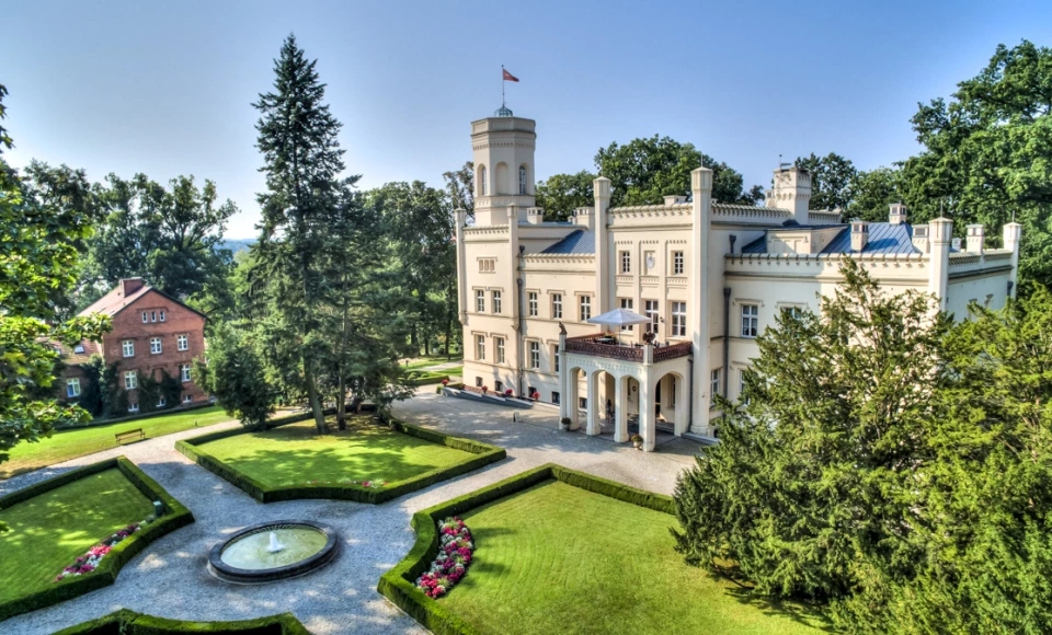 Pałac Mierzęcin Wellness & Wine Resort
