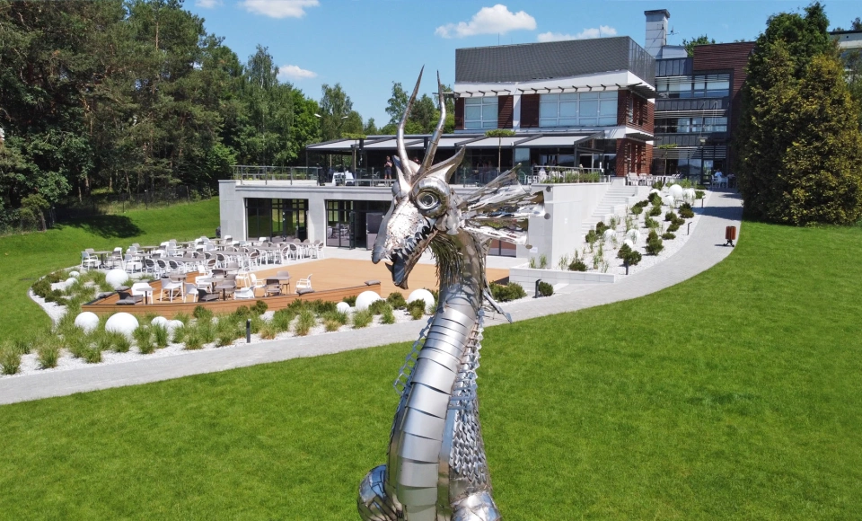 Centrum MOLO Konferencje i Rekreacja nad Zalewem Sulejowskim