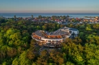 Hotel **** ****Hotel Dom Zdrojowy Resort & SPA / 0