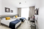 Hotel *** Hotel Antares *** / 5