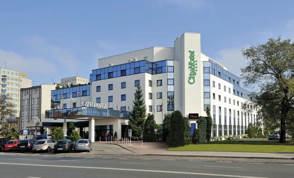 CITY HOTEL