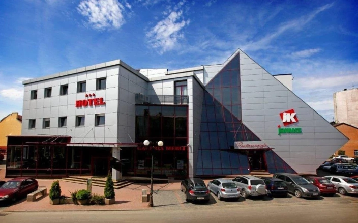 Sale konferencyjne Siedlce - Dom handlowy-Hotel-Restauracja  Janusz