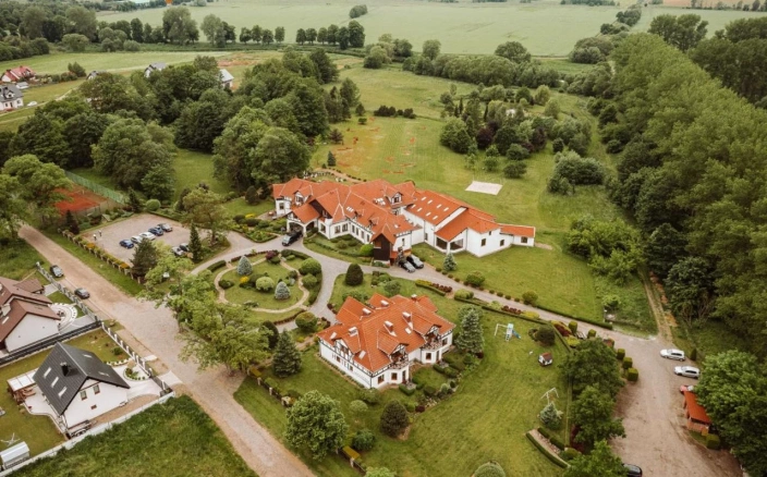 Sale konferencyjne Trzebiatów - Dworek nad Regą
