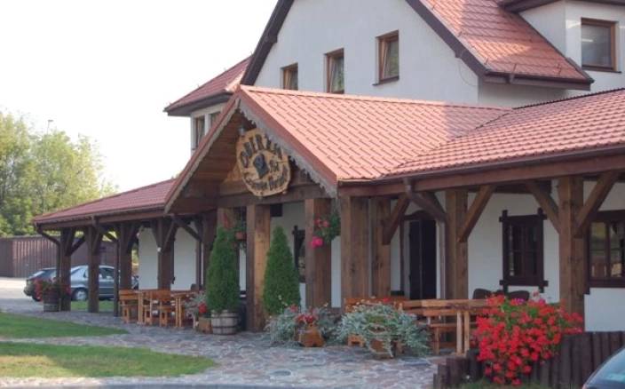 Sale konferencyjne Piątnica - Kompleks Gastronomiczno - Hotelowy  "Baranowski"