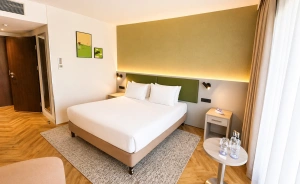 Holiday Inn Resort Warszawa-Józefów Hotel **** / 2