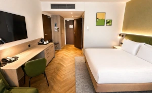 Holiday Inn Resort Warszawa-Józefów Hotel **** / 1