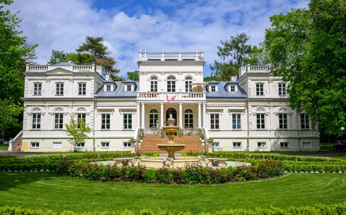 Sale konferencyjne Biała Rawska - Pałac Chojnata