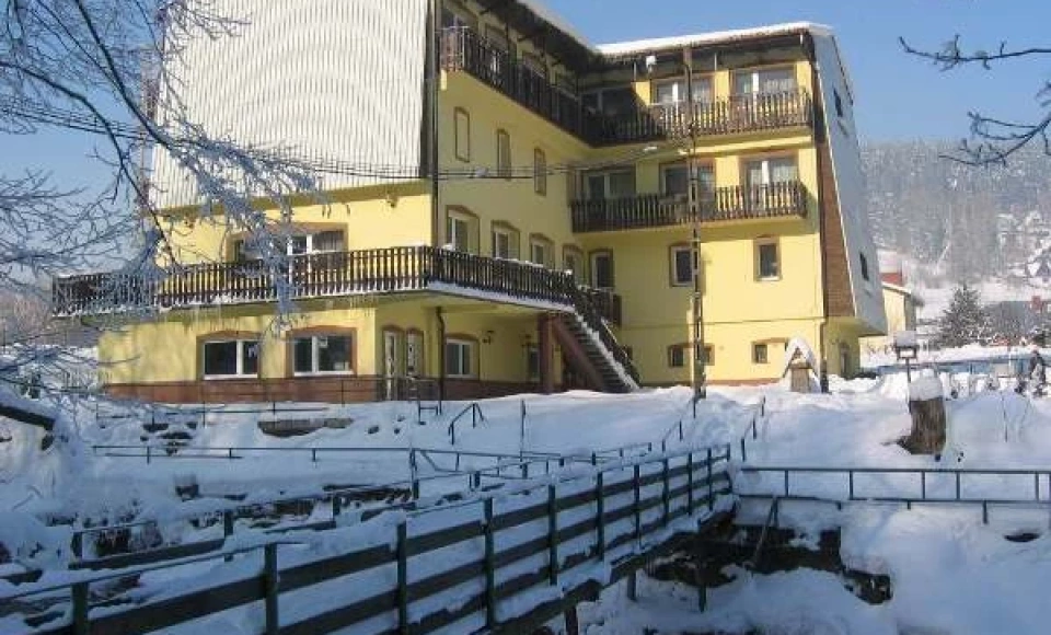 NAD WODOSPADEM SP.Z O.O.