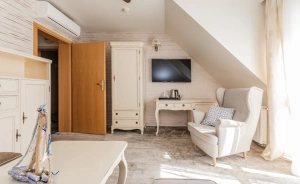Hotel Kahlberg Inne / 2