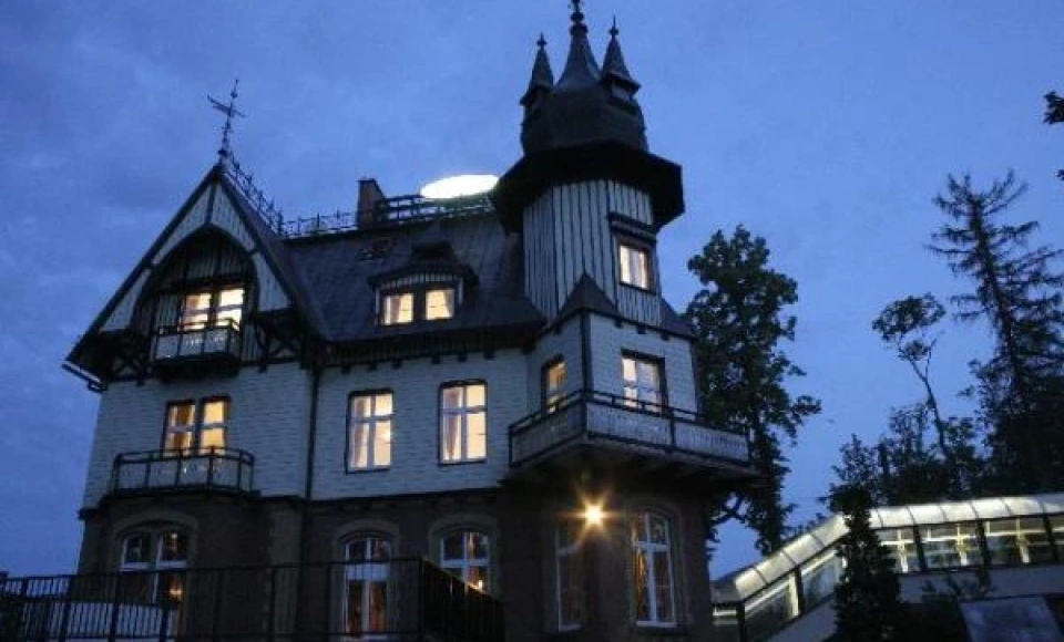 Hotel Szrenicowy Dwór