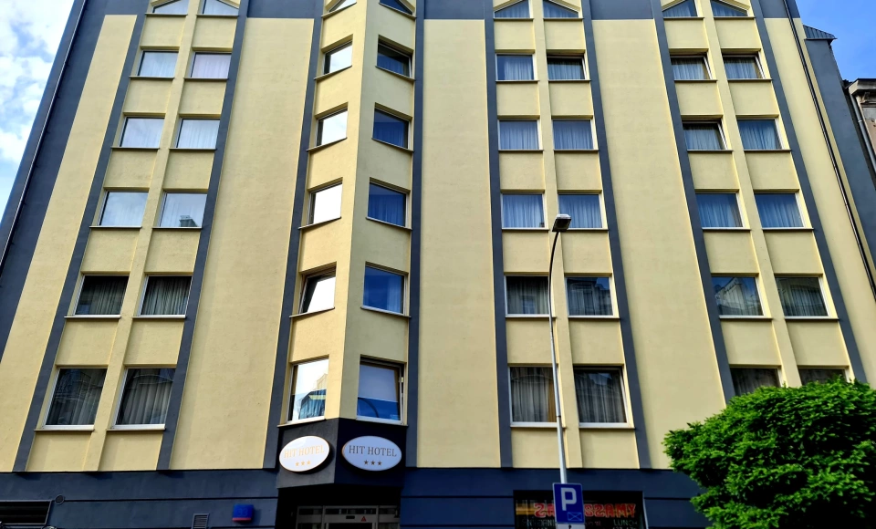 HIT HOTEL