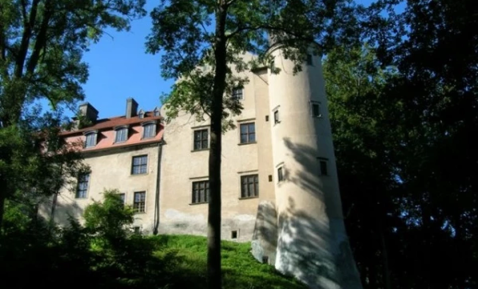 Zamek Tuczno Dom Architekta SARP