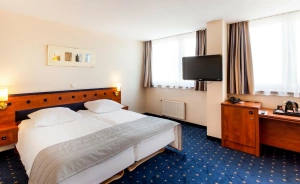 Qubus Hotel Legnica Hotel **** / 0