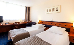 Qubus Hotel Legnica Hotel **** / 1