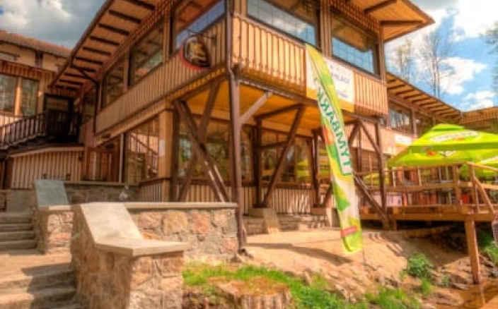 Sale konferencyjne Krutyń - Kompleks Wypoczynkowo- Konferencyjny Mazur-Syrenka Sp. zo. o