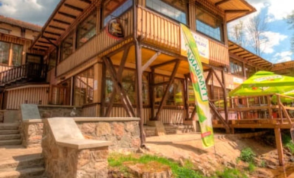 Kompleks Wypoczynkowo- Konferencyjny Mazur-Syrenka Sp. zo. o