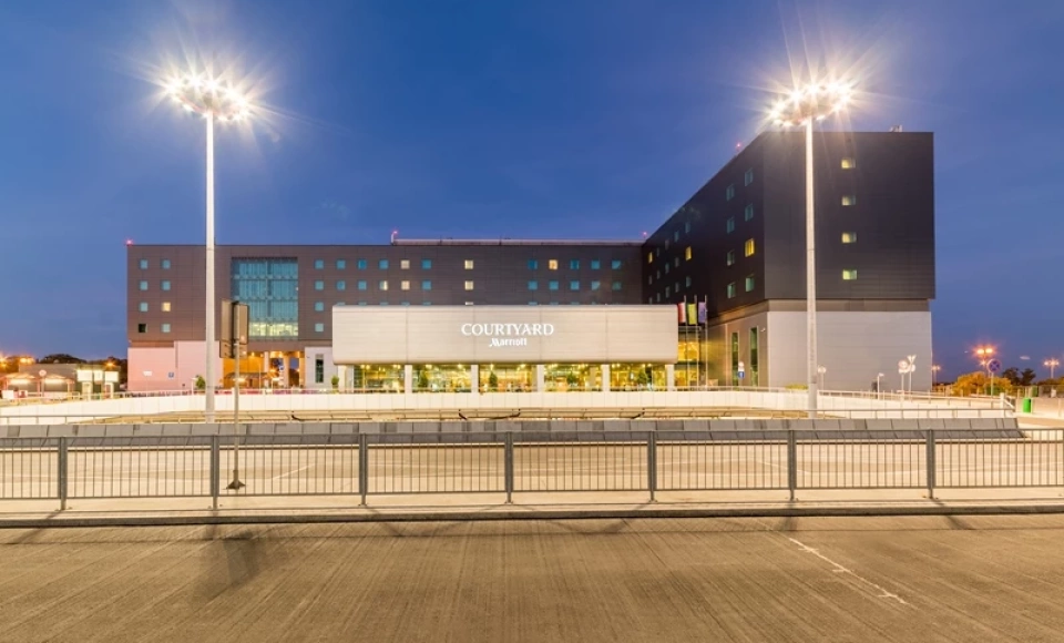 Courtyard by Marriott Warsaw Airport