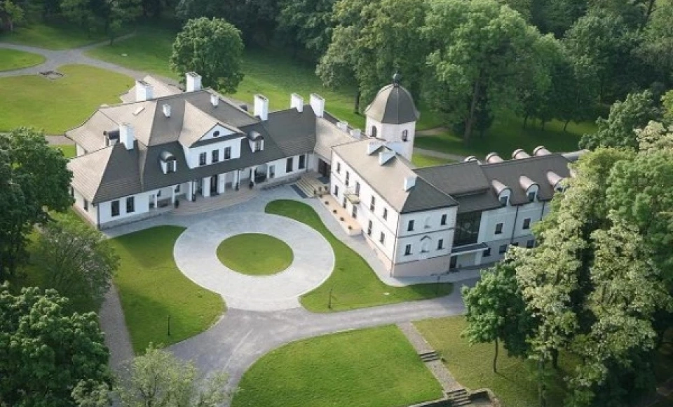 Dwór Kombornia Hotel & SPA****