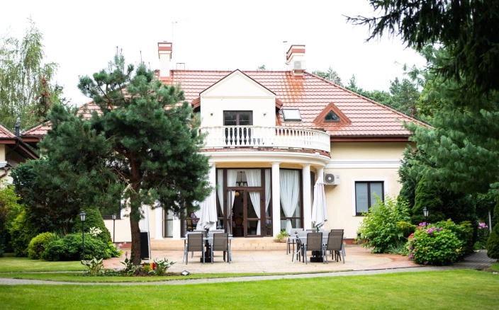 Sale konferencyjne Konstancin - Jeziorna - Dwór Konstancin ***