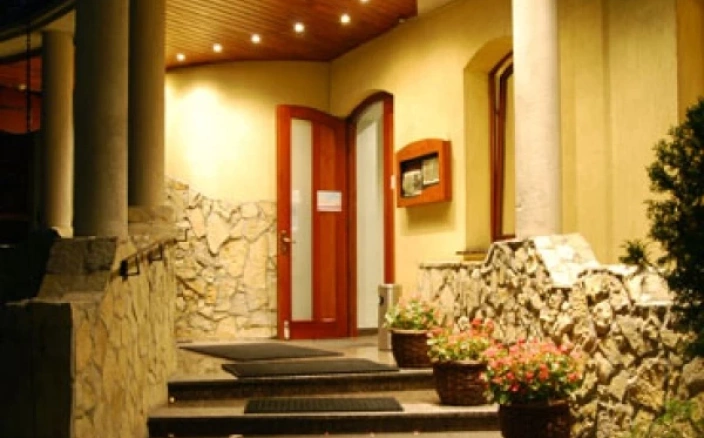 Sale konferencyjne Gliwice - P.U.H. Trzy Światy