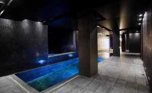 m Hotel Hotel *** / 1