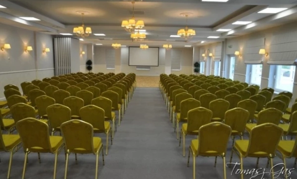 Hotel Sękowski i Sękowski Forum