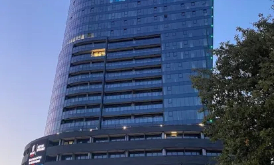 Hanza Tower