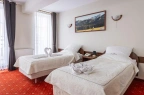 Hotel *** Hotel *** Skalny Dworek / 11