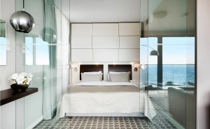 Marine Hotel***** & Ultra Marine Hotel ***** / 1