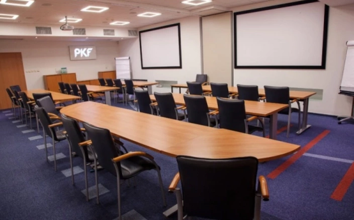 Sale konferencyjne Warszawa - Sala konferencyjna - Invest Office