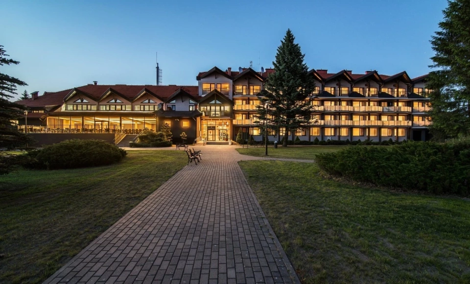 MAZURSKI RAJ - Hotel, Marina & SPA