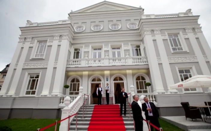 Sale konferencyjne Kielce - Willa Hueta