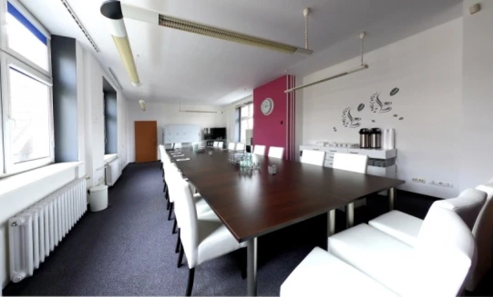 Lokal biurowo-konferencyjny E-BIURO 24