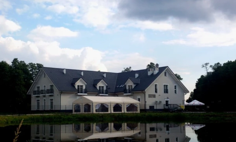 Dworek nad Rozlewiskiem***