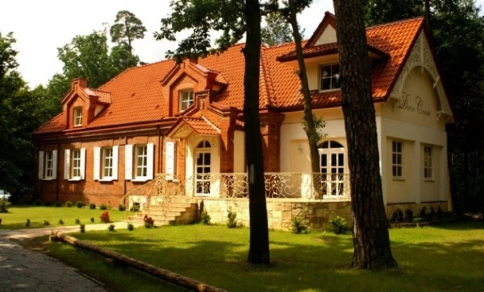 Dwór Carski w Spale