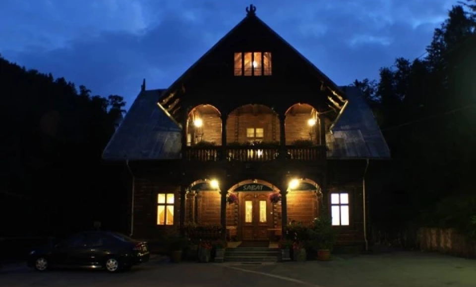 Ośrodek Wypoczynkowy Sabat - Dworek Myśliwski Księżnej Orańskiej