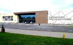 Bydgoskie Centrum Targowo-Wystawiennicze Centrum szkoleniowo-konferencyjne / 1