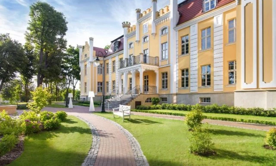 Quadrille Hotel & Spa