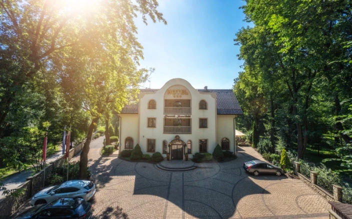 Sale konferencyjne Kraków - Dworek Skawiński