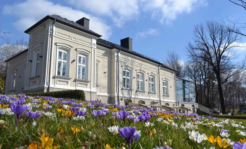 Dworek New Restaurant